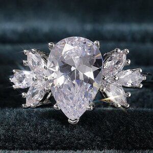 😍Beautiful Water Drop With Leaf Crystal Pure CZ Silver Pear Wedding Ring, K800